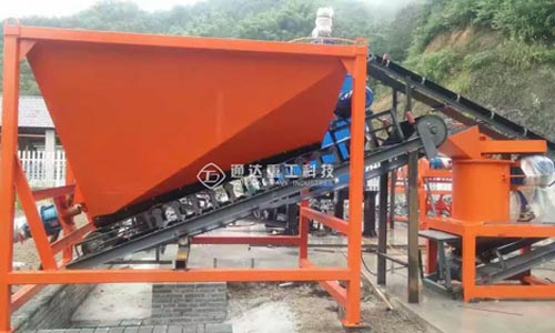 �����н����b�F��