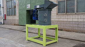 有機肥立式粉碎機的組成和特點