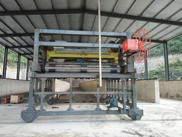 鏈板翻堆機 (2).jpg