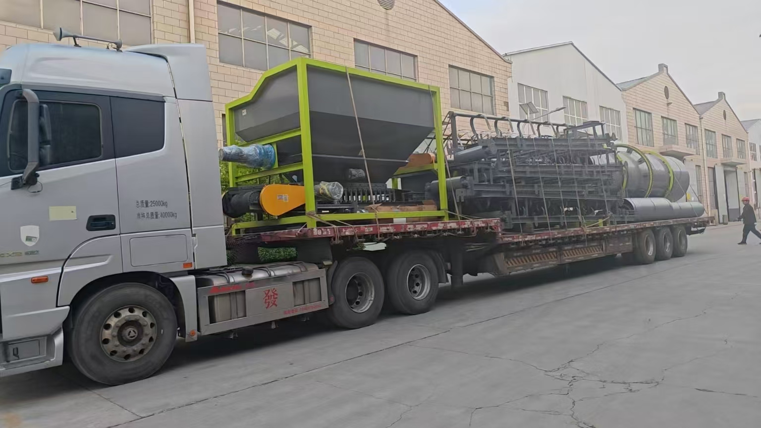 �i�S�ЙC(j��)�����a(ch��n)���Ķѷʹ�ˇ