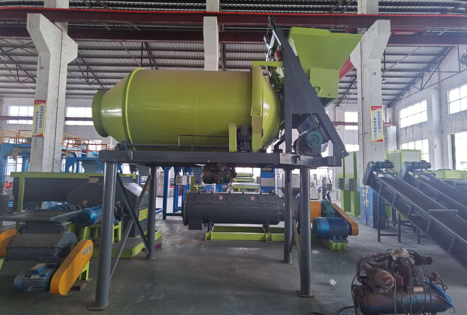 BB�ʔ���C(j��)�ڷ������a(ch��n)�е�����